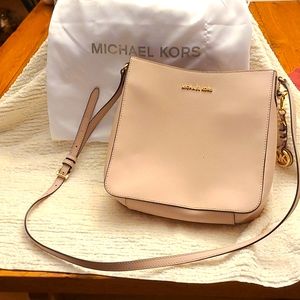 Women's Michael Kors purse